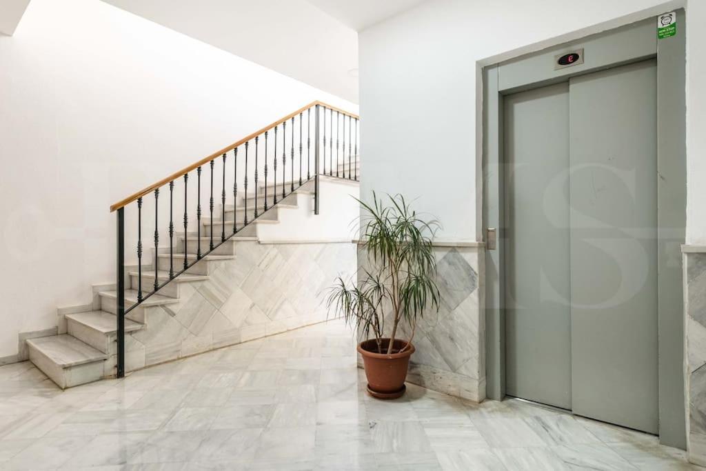 Appartement Sophisticated & Private Terrace - Center By Rems Málaga